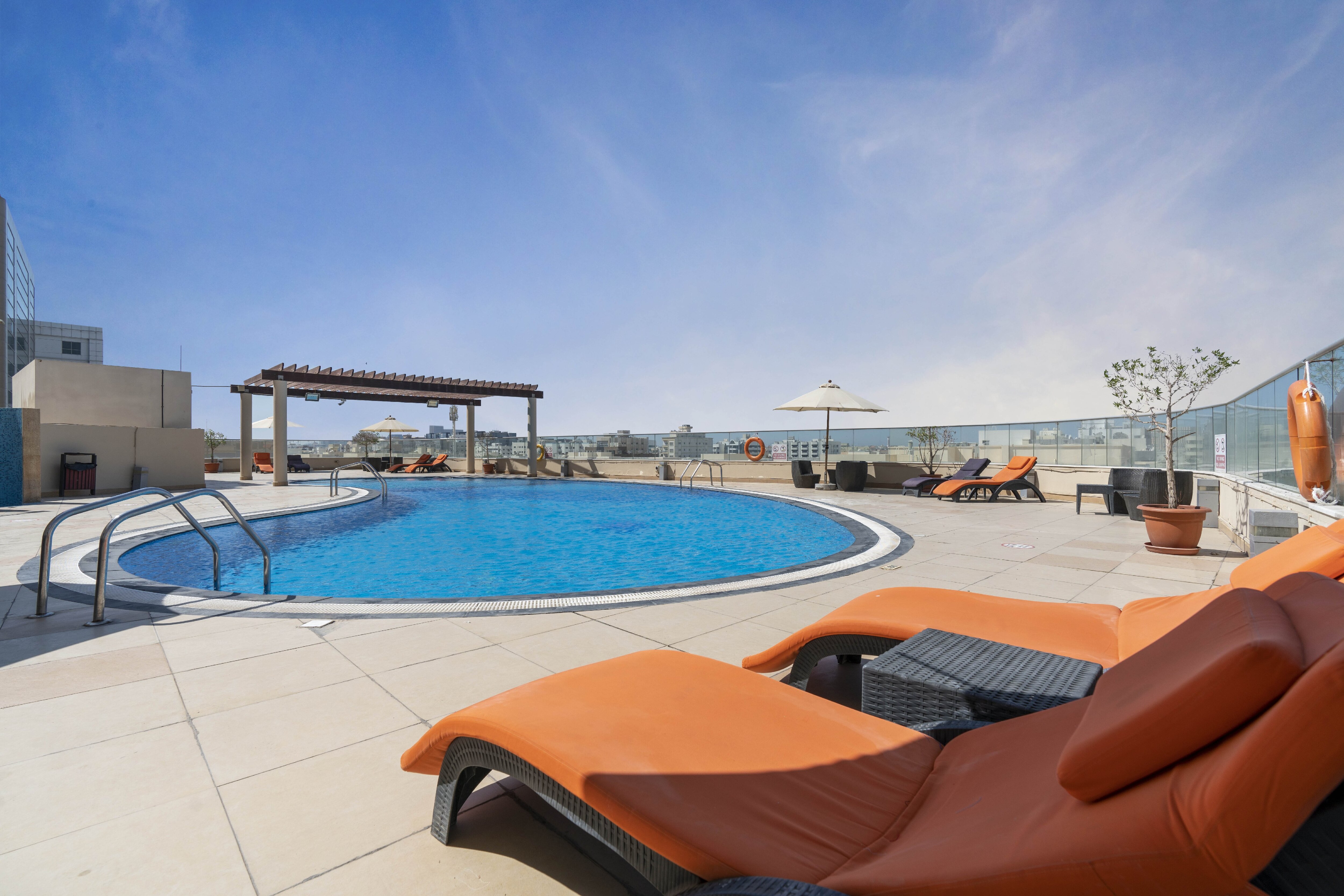 Star Metro Deira Hotel Apartments - Tap to explore photos