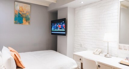 Hotel NuVe Heritage - A Boutique Hotel Room Type - Quaint Queen No Window