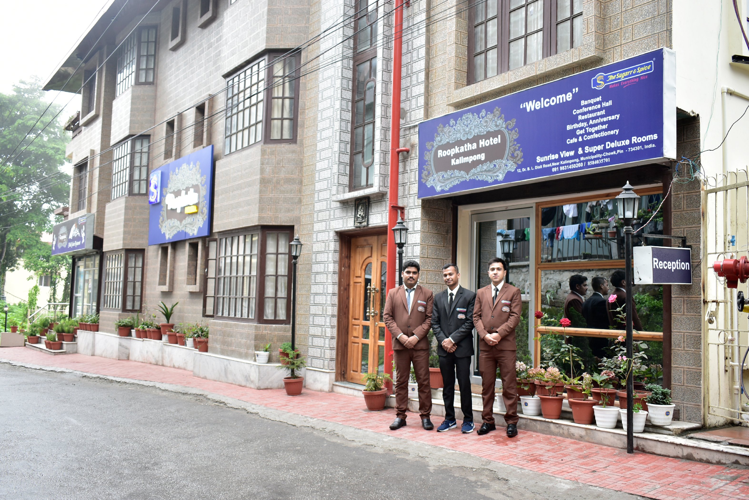 ROOPKATHA  HOTEL KALIMPONG