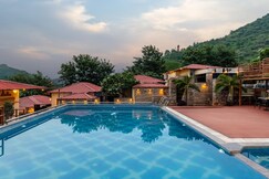 Vijaygarh Resort & Cottages with Private Pool