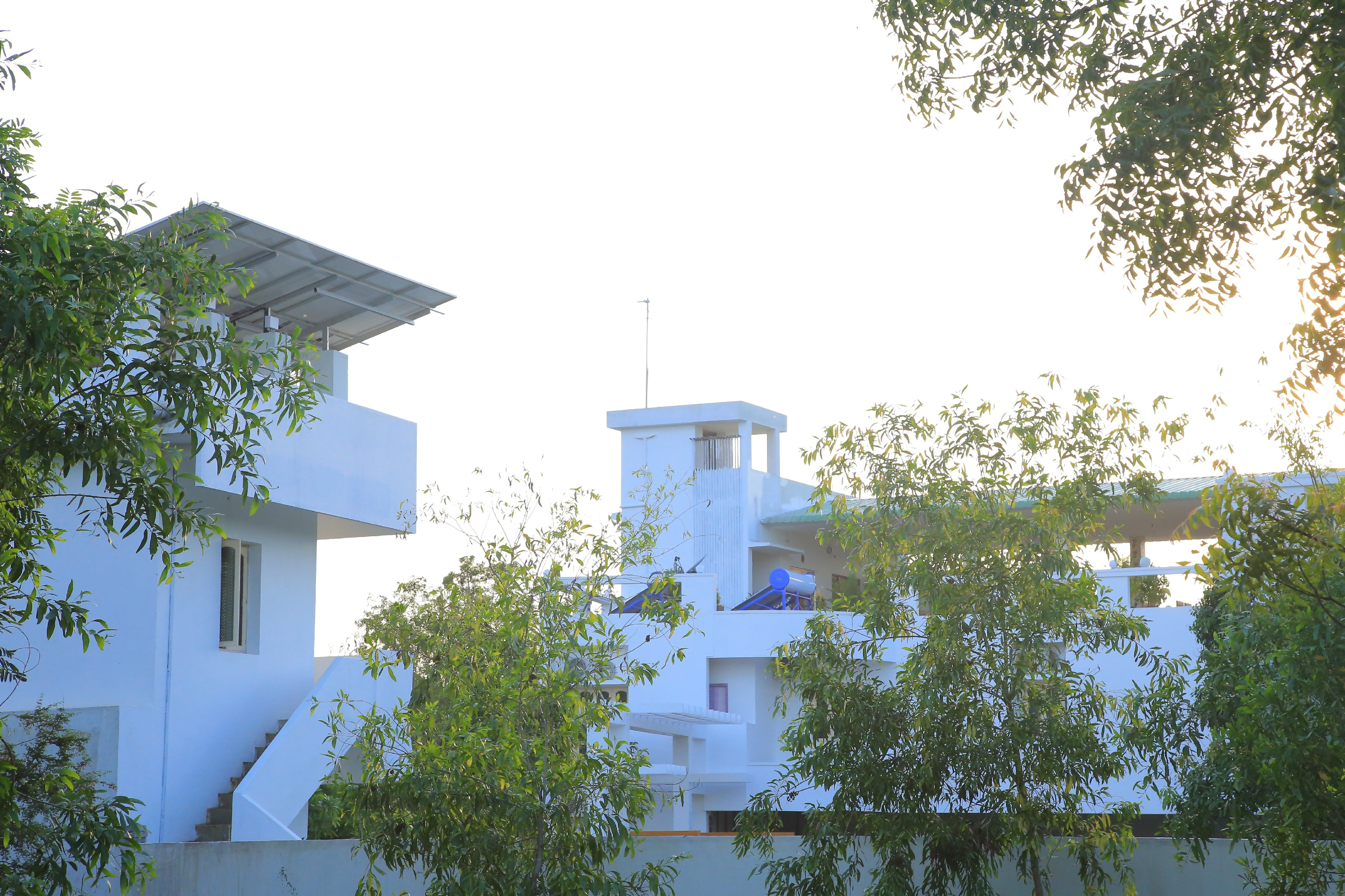 Auro Oceanic Resort - Tap to explore photos