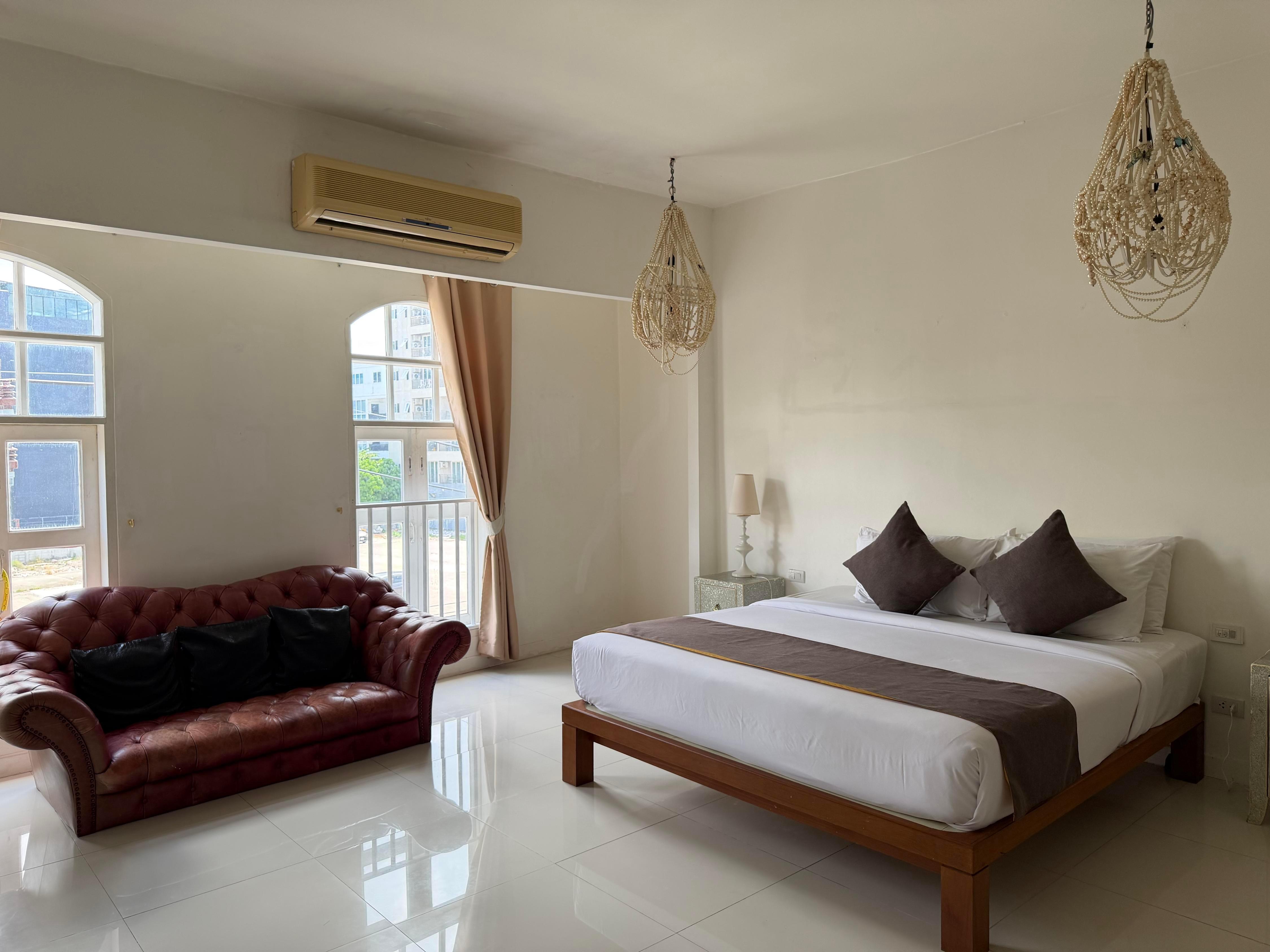 Pimnara Boutique Hotel - Tap to explore photos