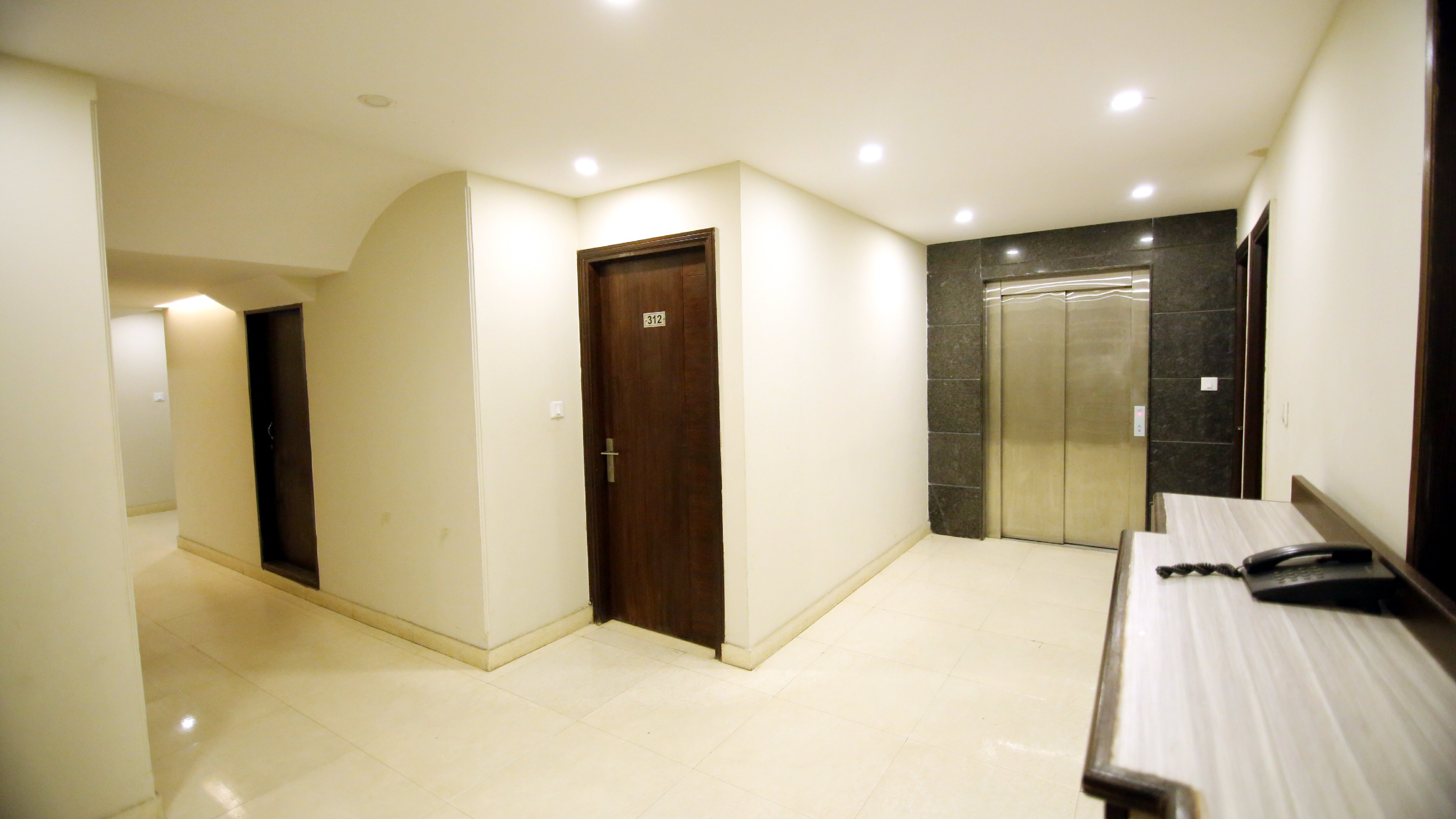 Rousha Inn (near Kaushambi Metro Station ) Hotel Ghaziabad | Book Hotel ...