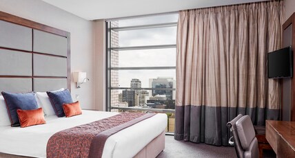 Leonardo Royal London Tower Bridge Room Type - Superior Room with Double Bed