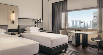 Hilton Singapore Orchard Room Type - TWIN MARINA BAY VIEW ROOM