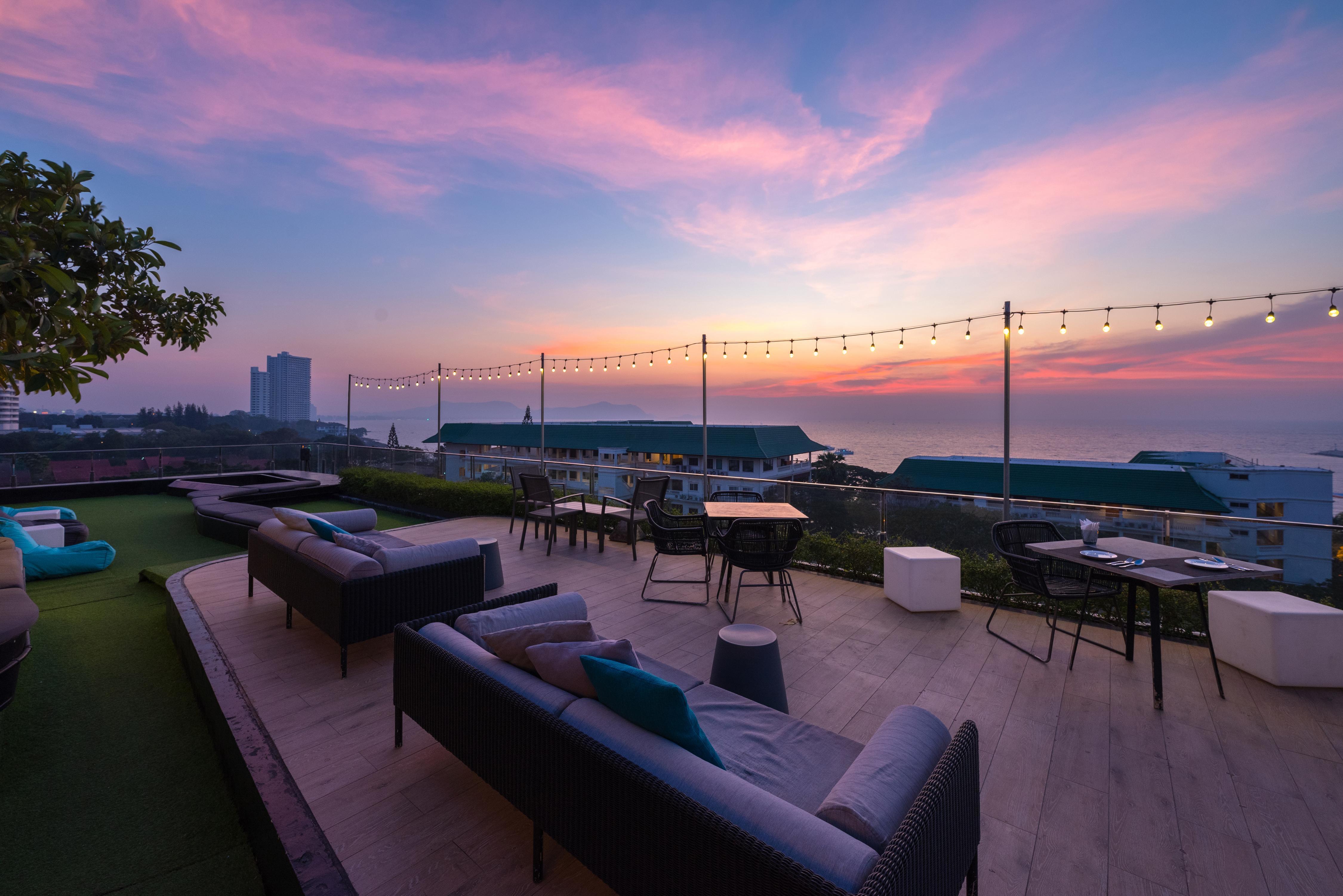 Seaphere Pattaya Hotel by Elite Suites