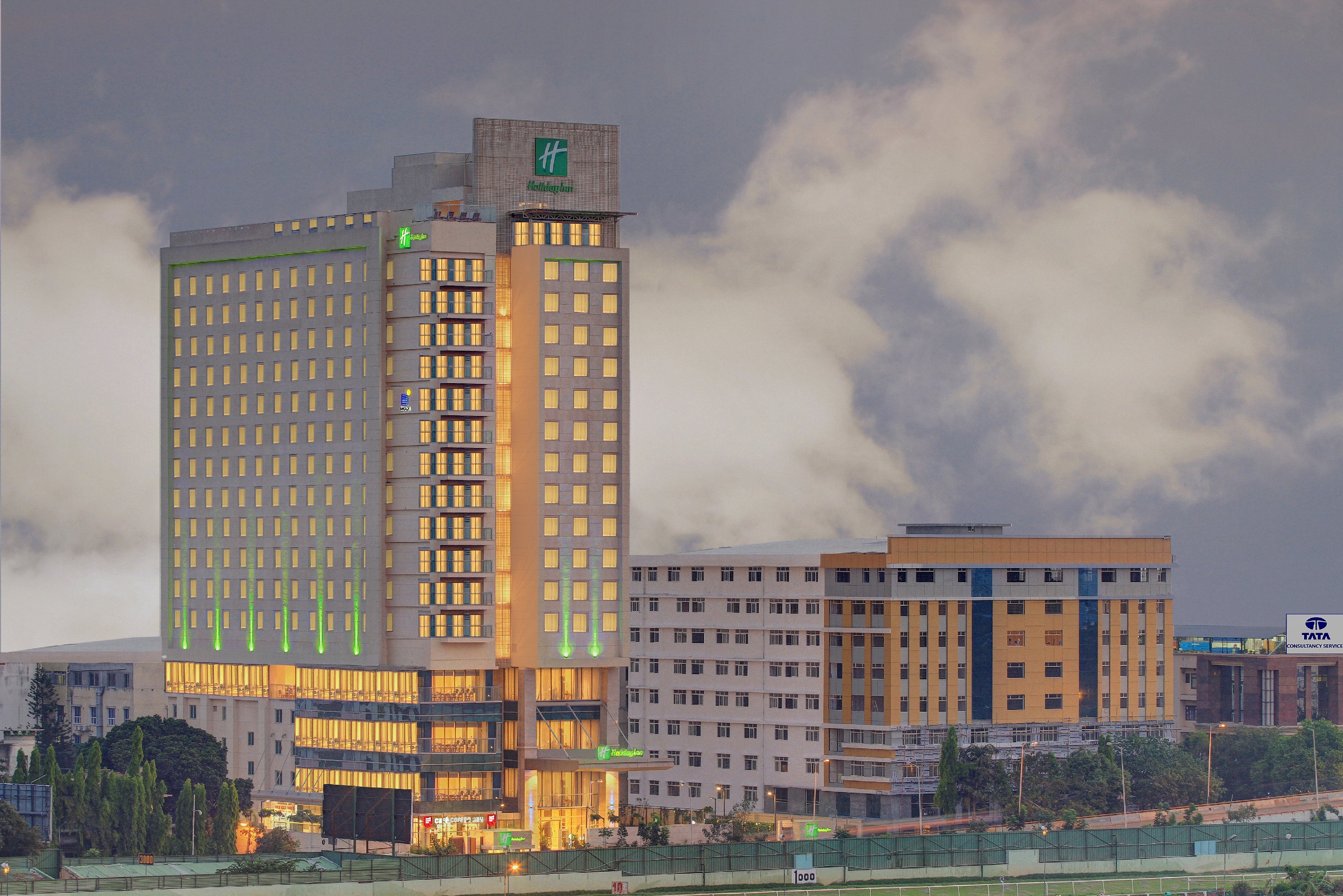 Holiday Inn Bengaluru Racecourse