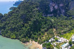 Arawan Krabi Beach Resort