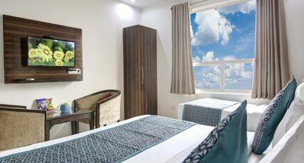 Hotel Devrana Delhi Airport Room Type - Classic Triple Room Hotel Devrana Delhi Airport Room Type - Classic Triple Room