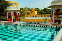 Hotel Castle Narela ( Lake View Resort)