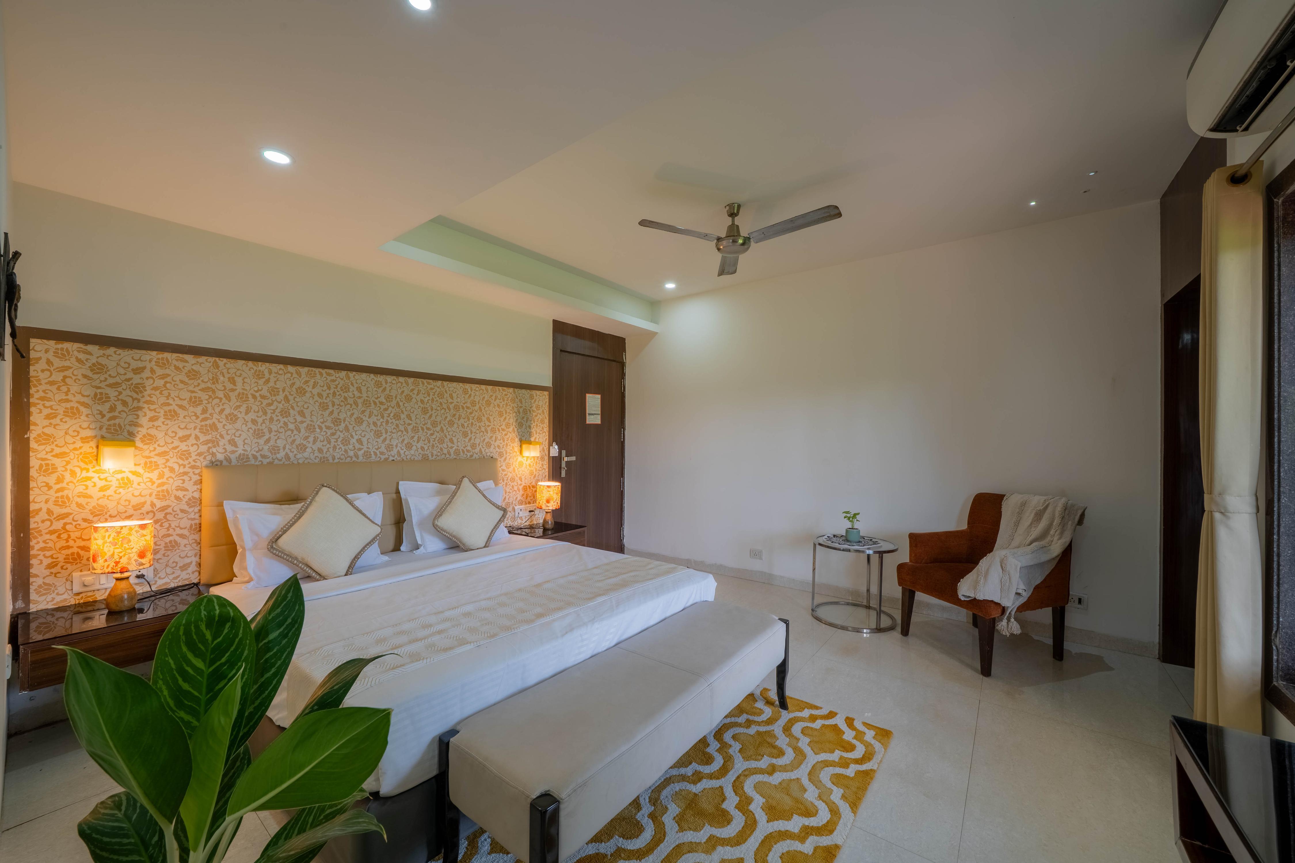 Perfectstayz Premium Goa Continental, Baga Room Type - Executive Room with Balcony
