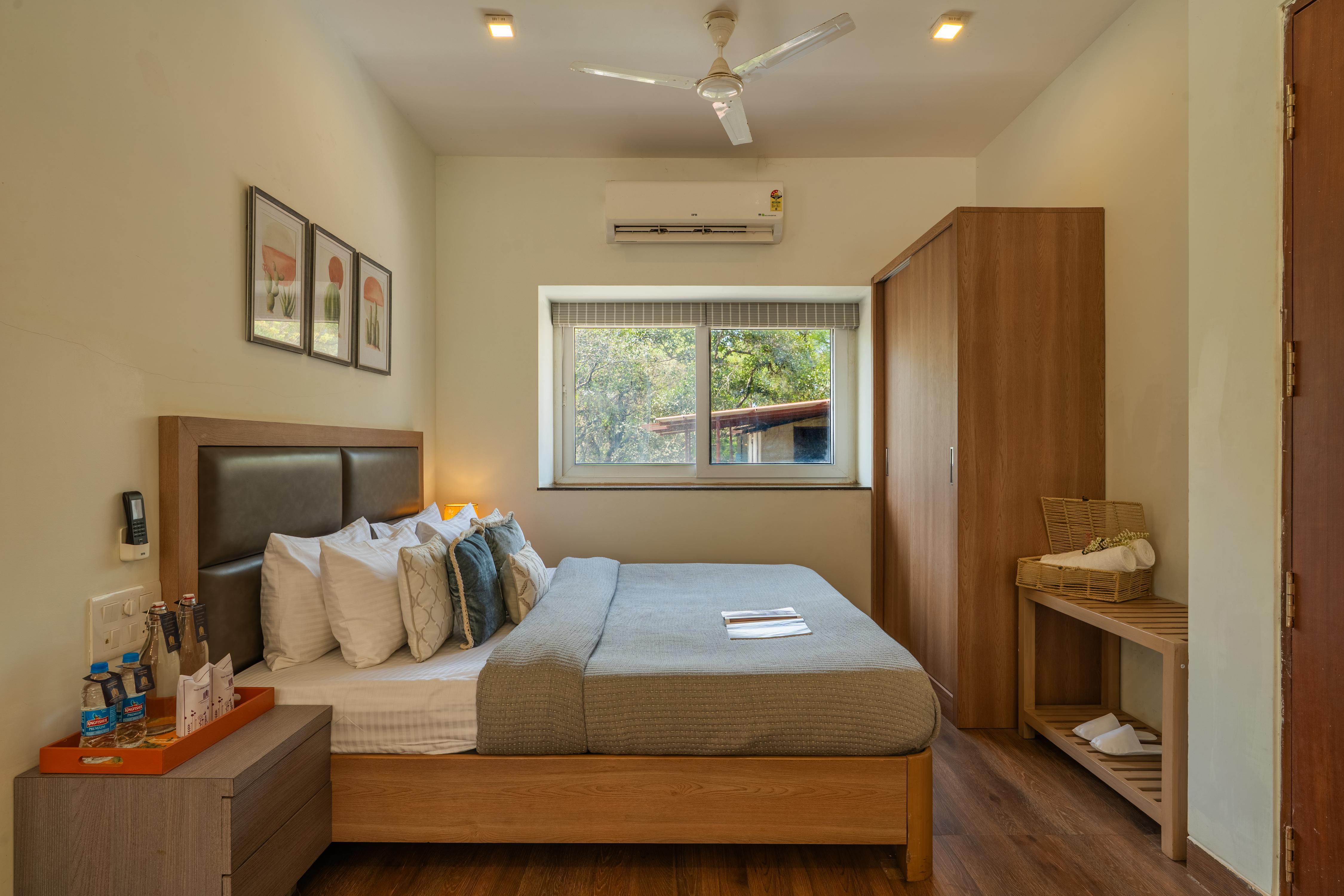 Perfectstayz Luxe Suites - Tap to explore photos