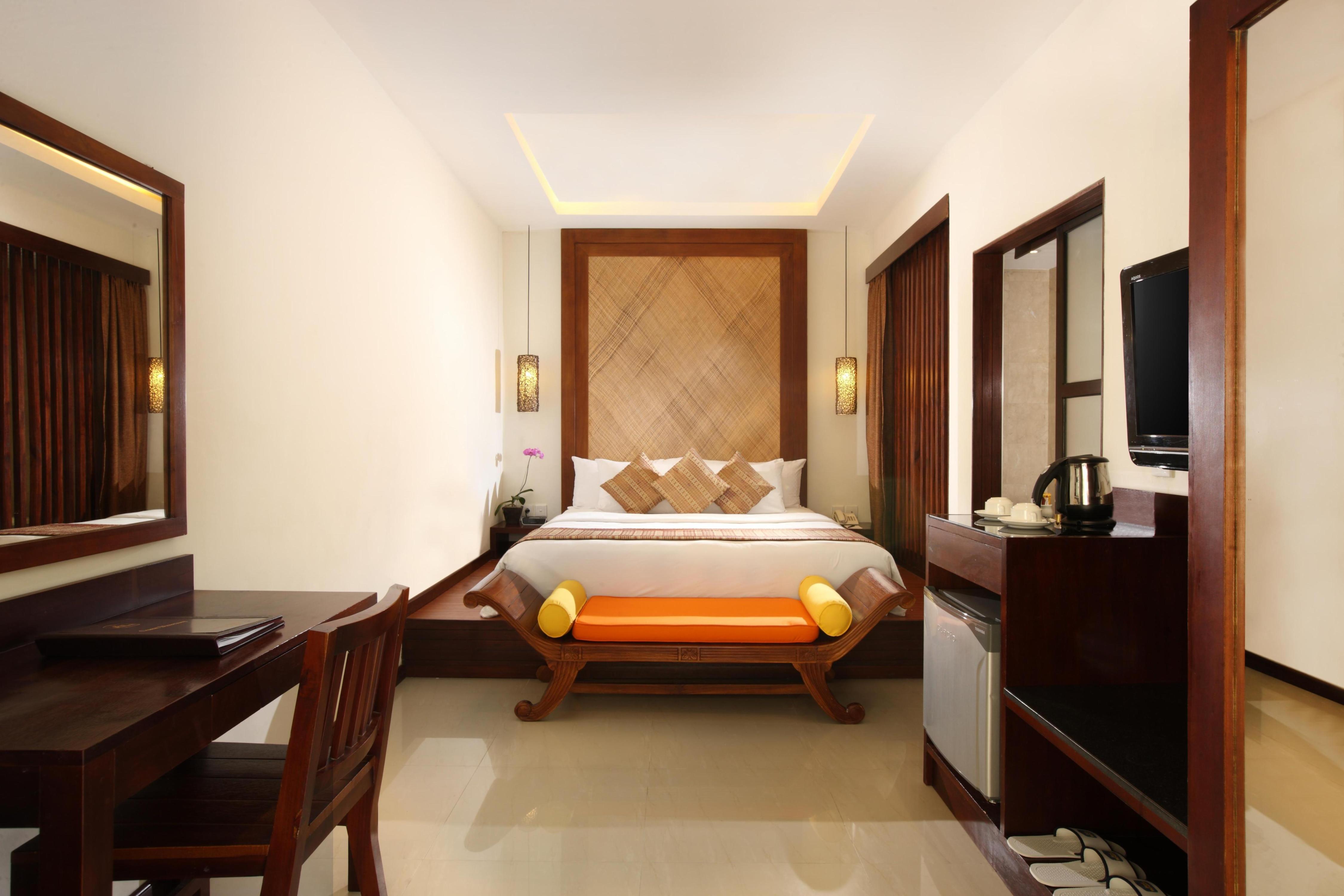 Best Western Kuta Villa Room Type - Villa - 1 Queen Bed, Non-Smoking, Private Mini Pool, Mini Bar, Wi-Fi, Full Breakfast Best Western Kuta Villa Room Type - Villa - 1 Queen Bed, Non-Smoking, Private Mini Pool, Mini Bar, Wi-Fi, Full Breakfast