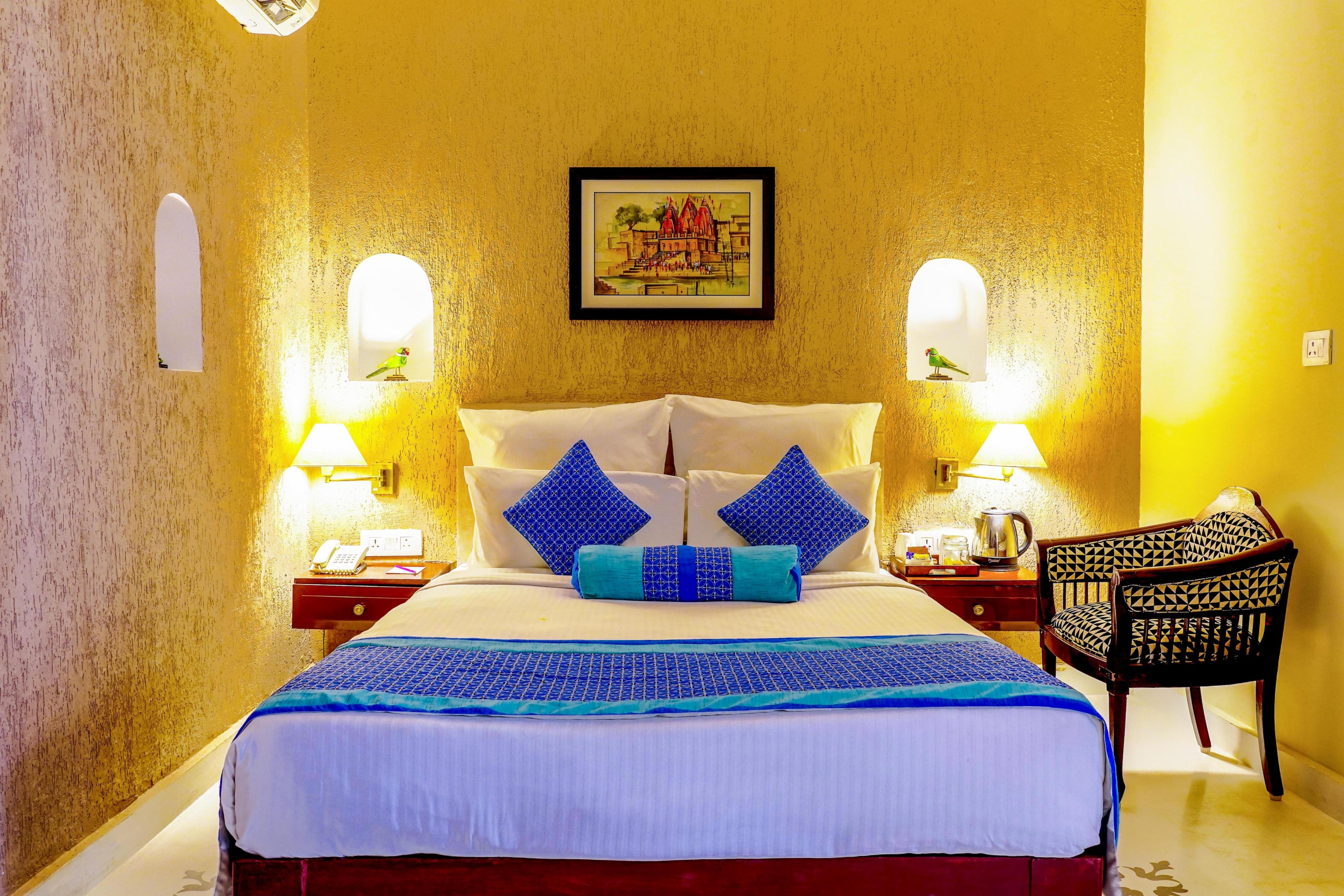 Guleria Kothi - Heritage by the Ganges - Tap to explore photos