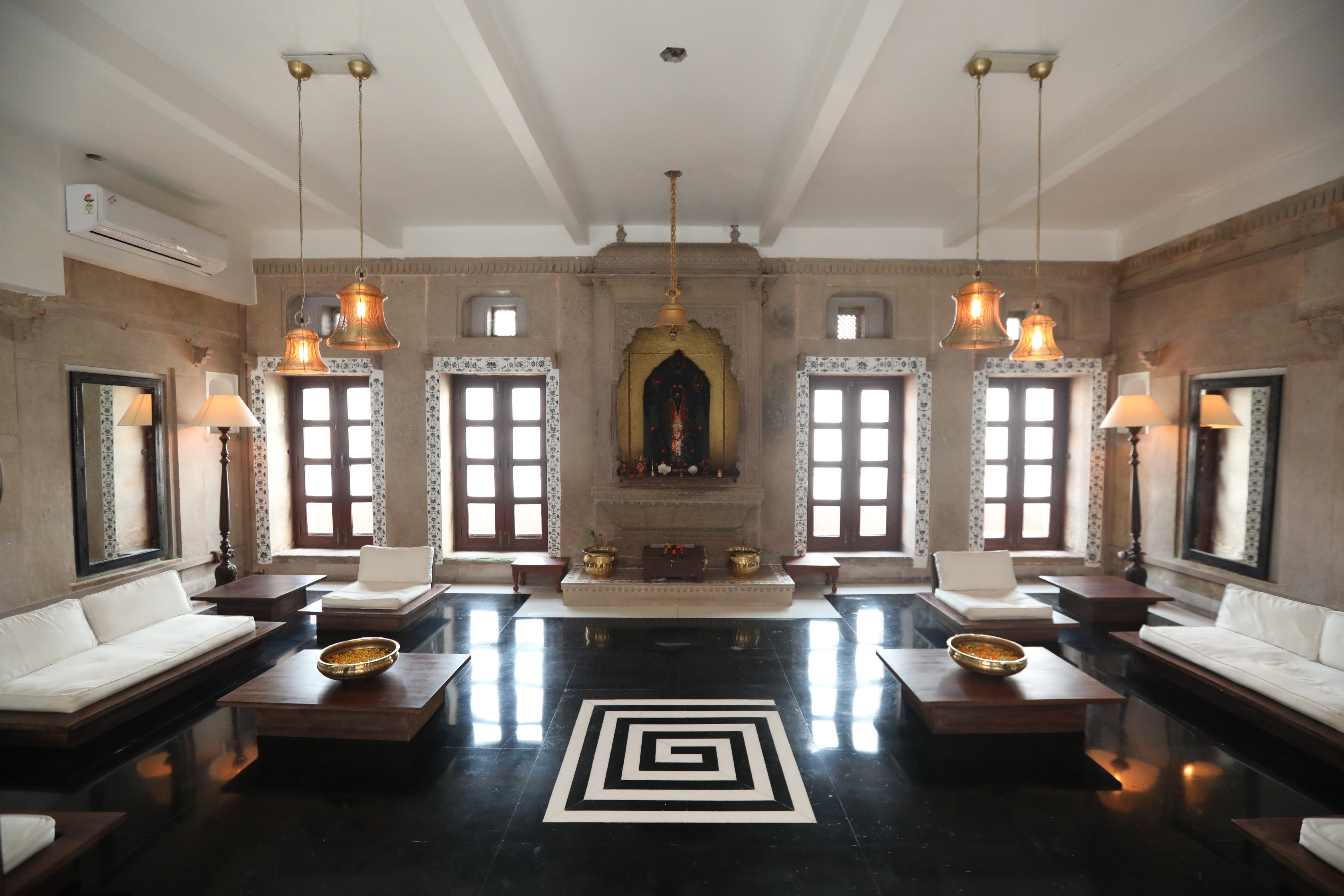 Main gallery