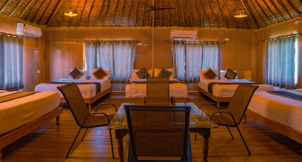 Corbett Cottage Resort Room Type - Big Boss Home (5 King Bed)