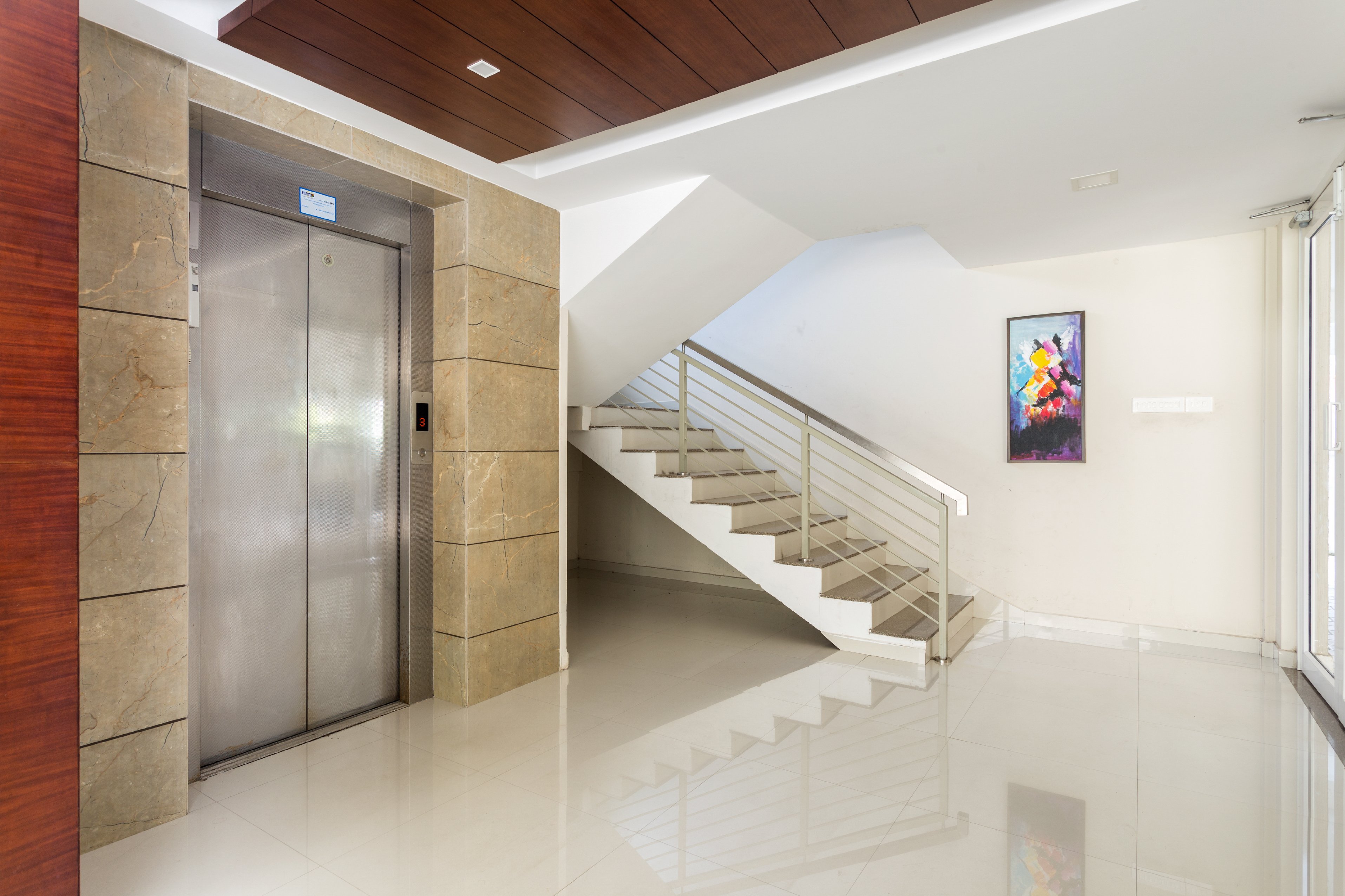 D Homz Suites - Tap to explore photos