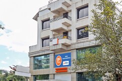 Hotel Rudra Residency