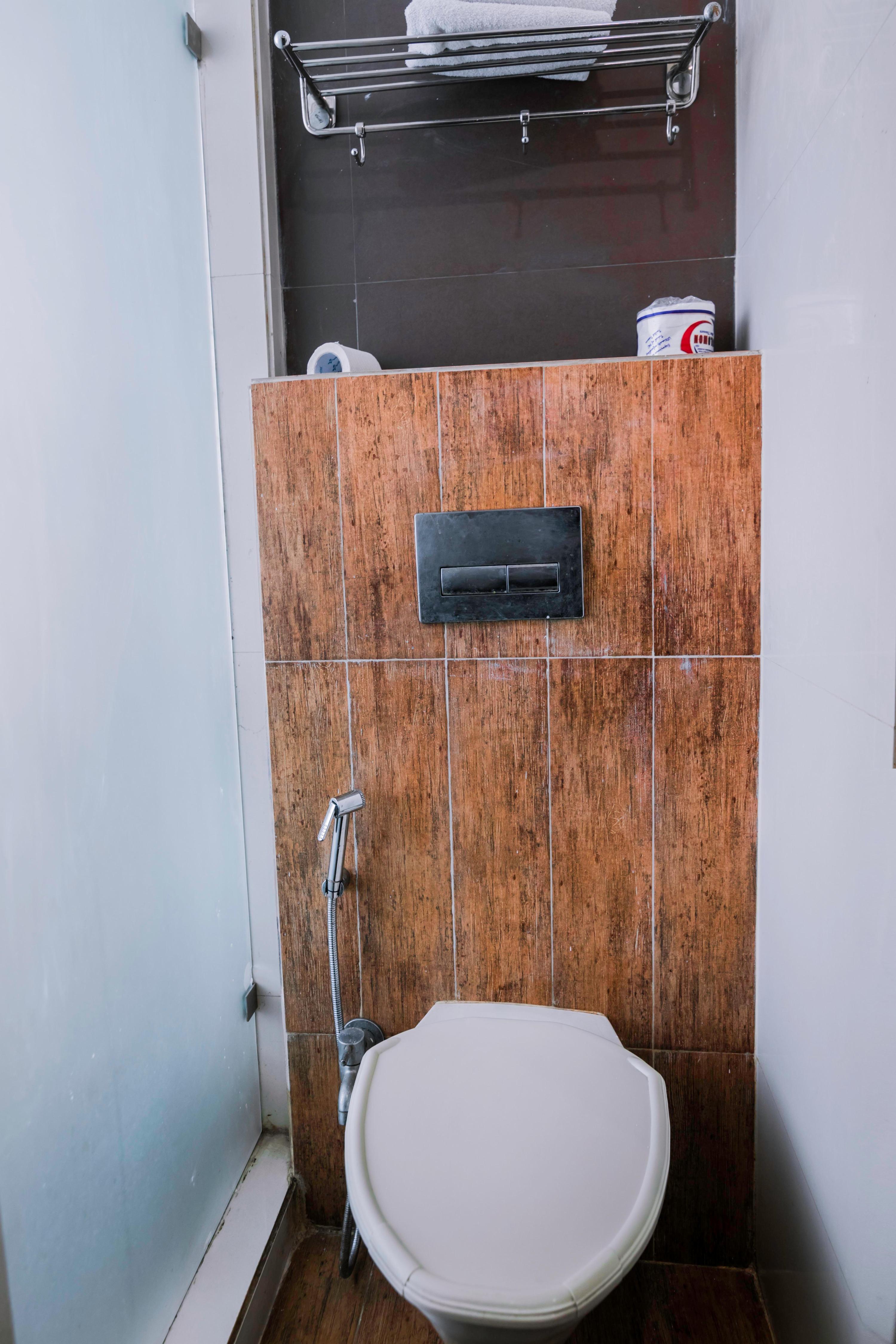 Hotel Monarch Guestline in MIDC Rabale - Tap to explore photos