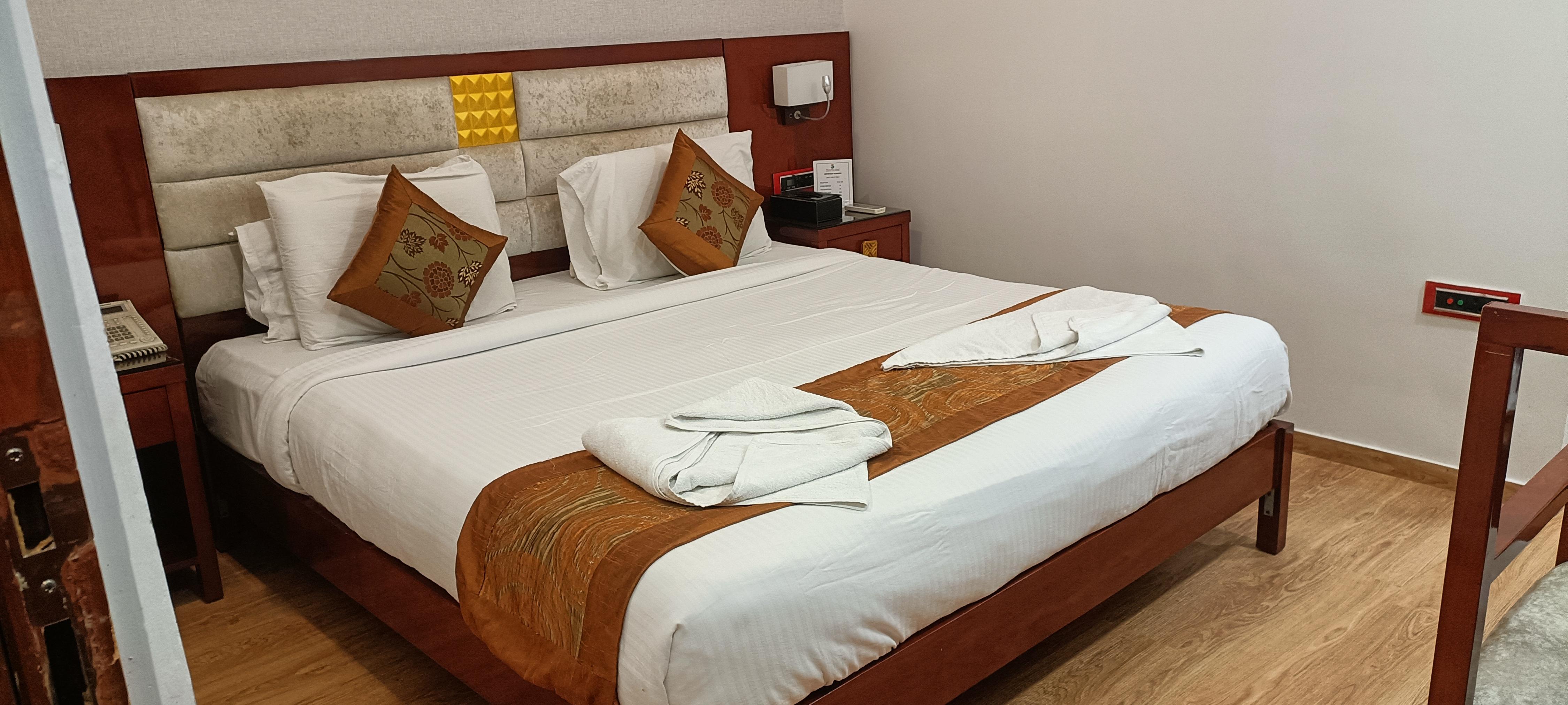 Republic Hotel - Tap to explore photos