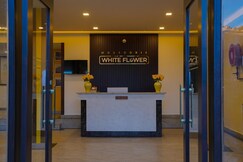 White Flower Mussoorie (Free Parking)