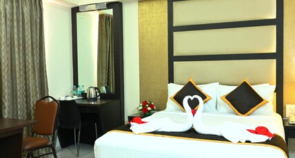 Pattom Royal Hotel Room Type - Royal Suite AC