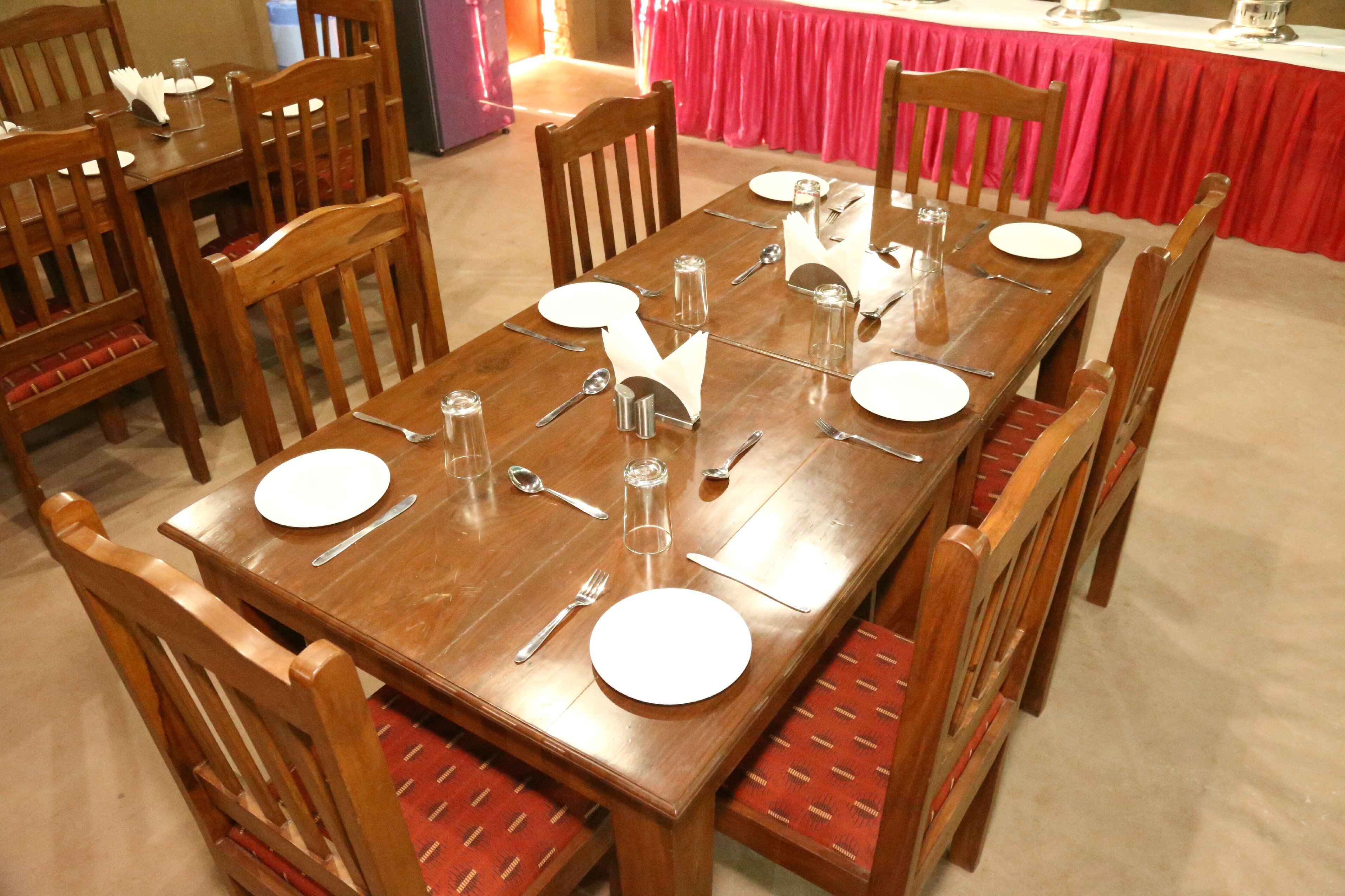 Royal Pavilion Camps - Tap to explore photos