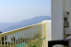 Charekh Food And Forest Resort