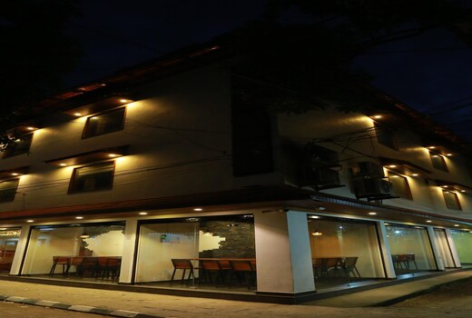 Roses Inn