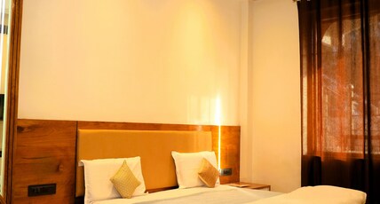 Hotel Kanha & Resort Room Type - Deluxe Room
