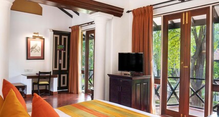 Cinnamon Lodge Habarana Room Type - Deluxe King Lake View Cinnamon Lodge Habarana Room Type - Deluxe King Lake View