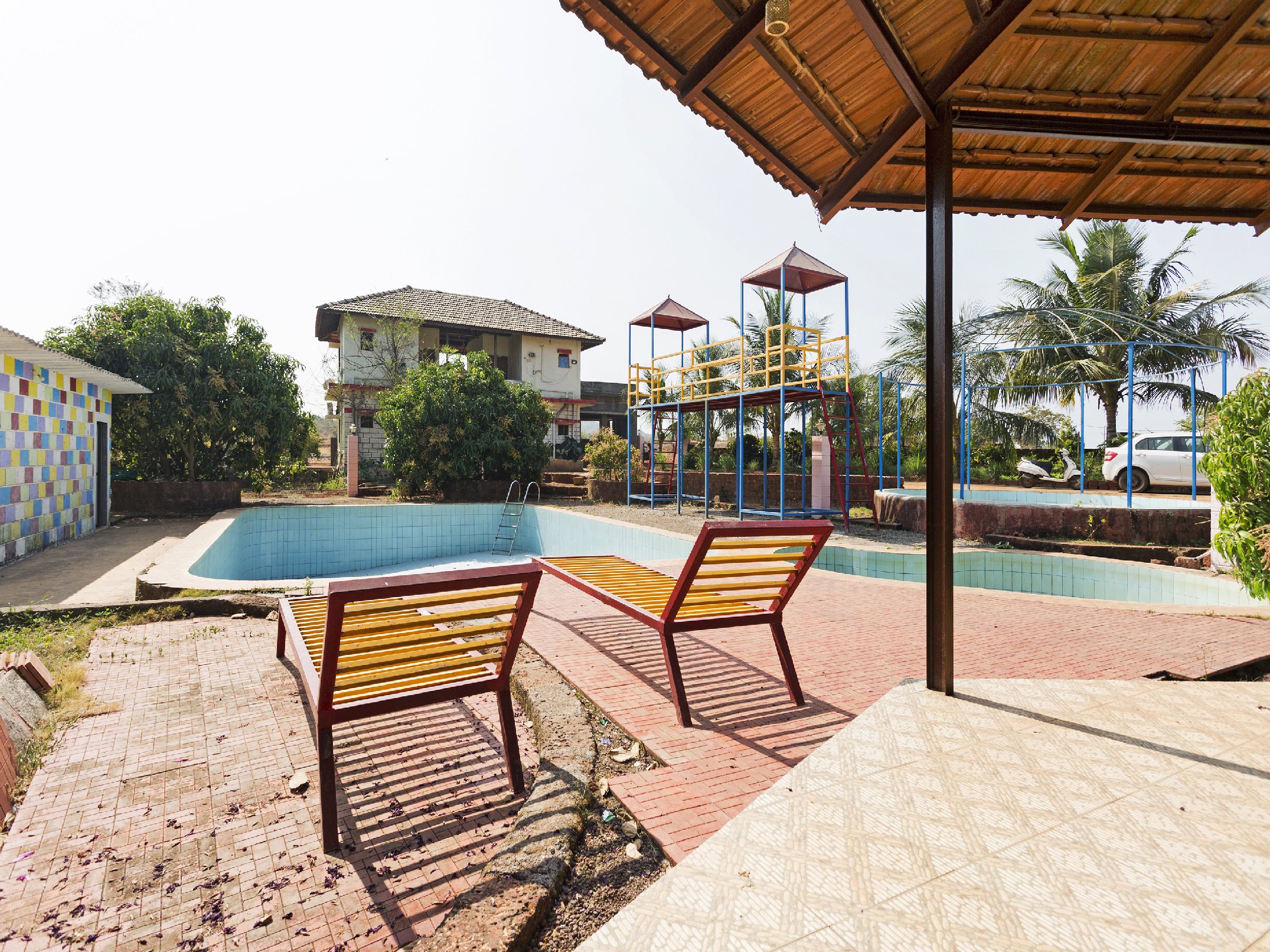 Arihant Agro Tourism | Rooms & Pool - Tap to explore photos