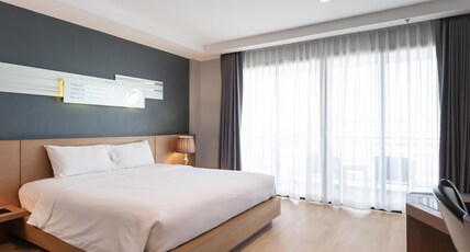 AVA Sea Resort Krabi Room Type - Deluxe Ocean View King