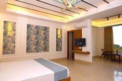 Terrace Retreat | Rooms & Caretaker