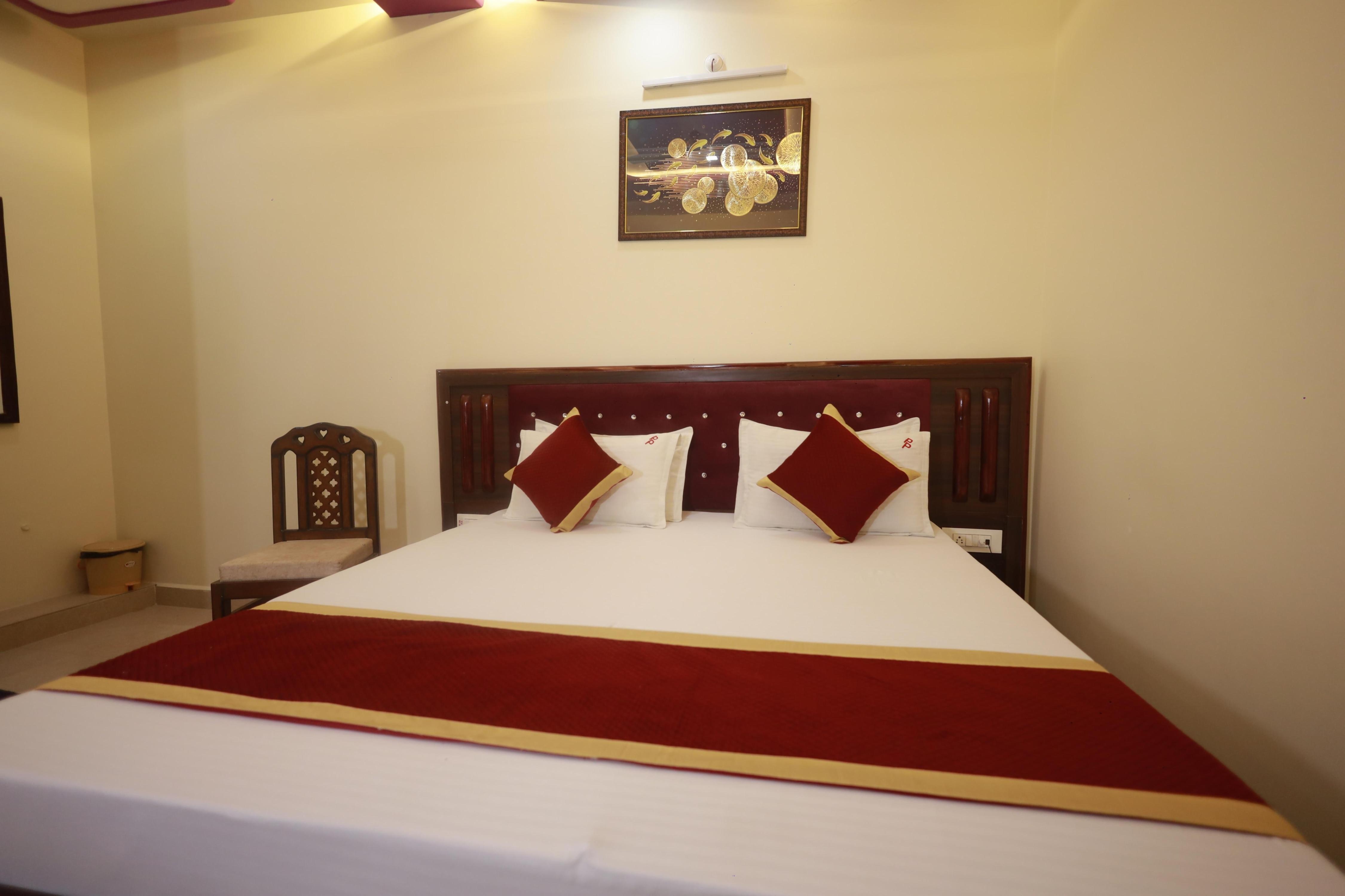 Hotel Pragati Palace - Tap to explore photos