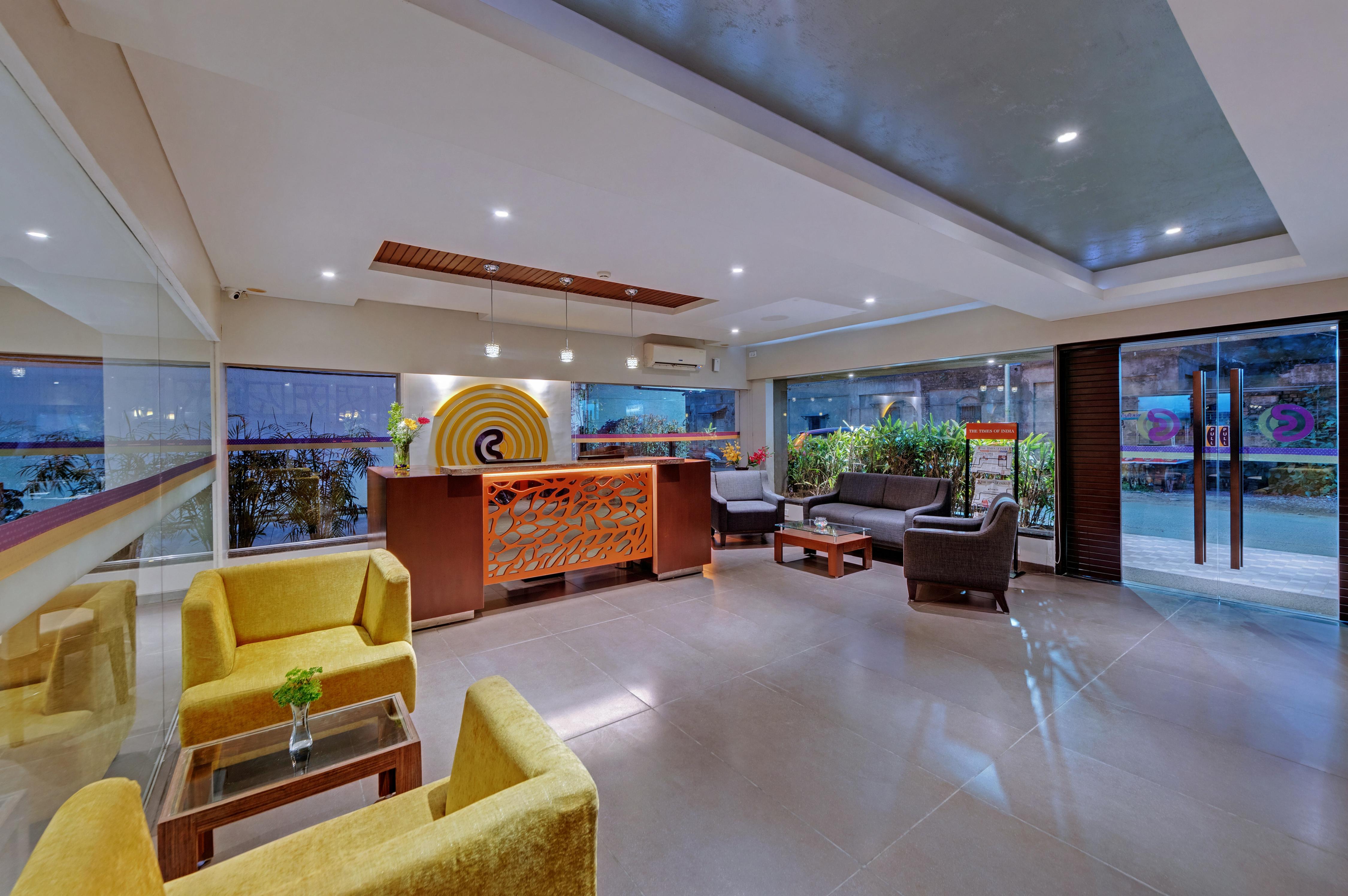 Click Hotel Vadodara (Near Railway Station)