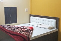 Hotel Asha Kiran