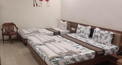 Hotel Smart Rooms Room Type - Super Deluxe Room