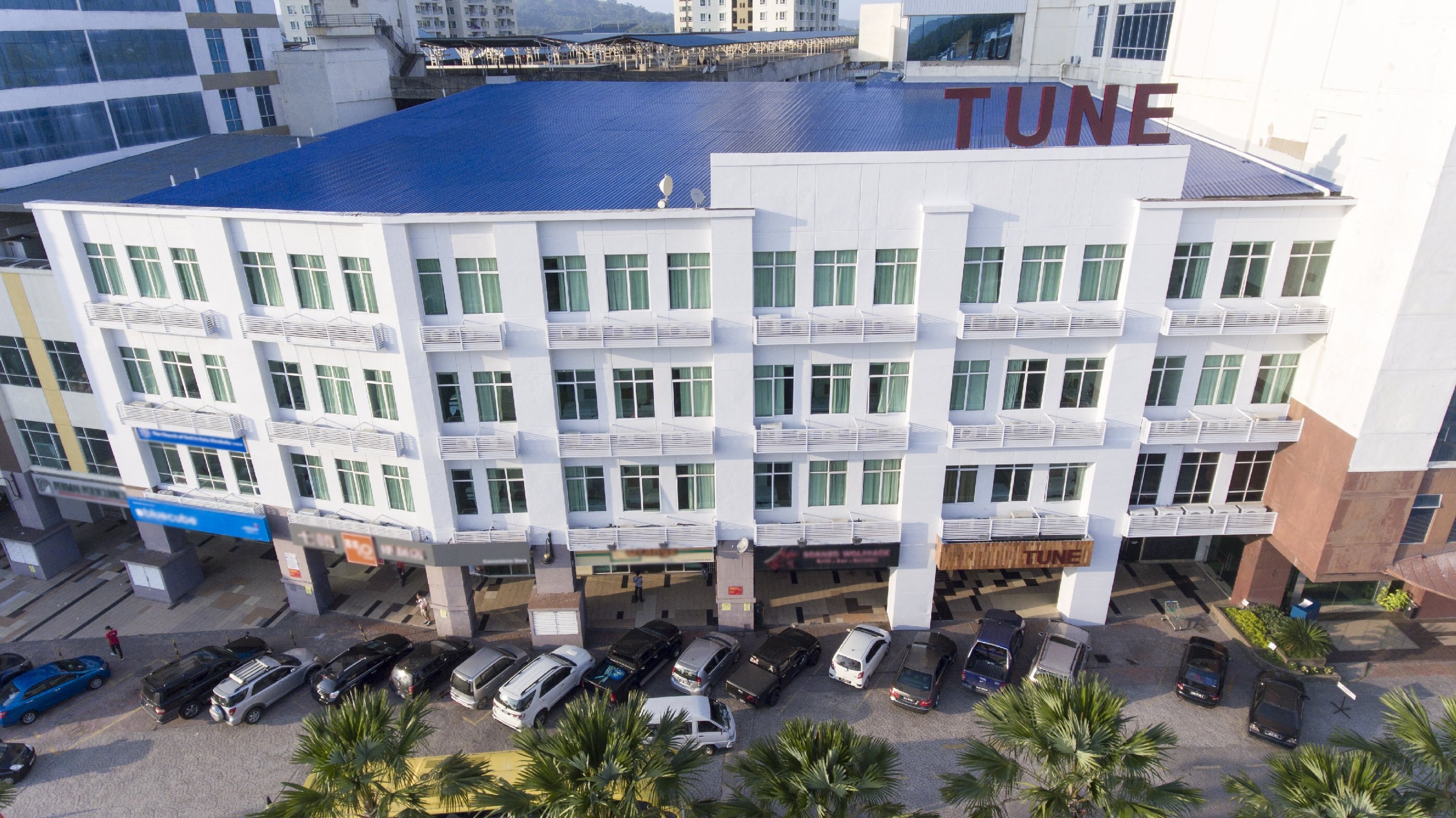 Tune Hotel - 1Borneo Kota Kinabalu - Tap to explore photos