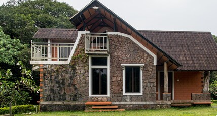 Vagamon Heights Villa | Rooms & Restaurant Room Type - Wood side