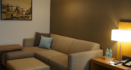 Hyatt Place Hyderabad Banjara Hills Room Type - King (with Sofa Bed)
