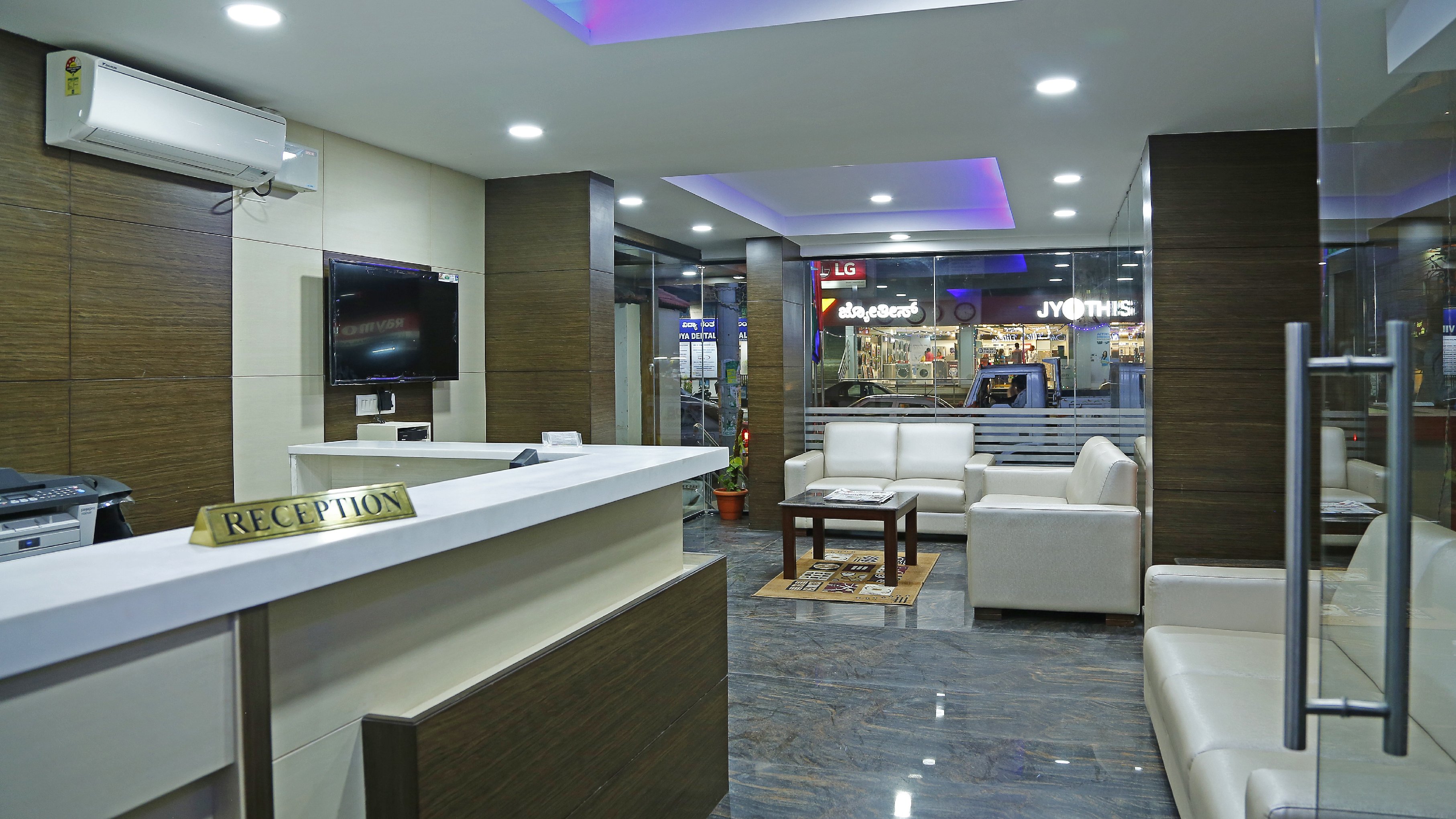Main gallery