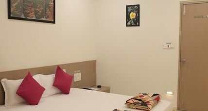 Hotel Iris Room Type - Super Deluxe Ac room