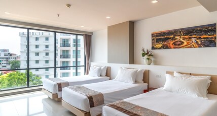 Beston Pattaya Room Type - Deluxe Triple Room