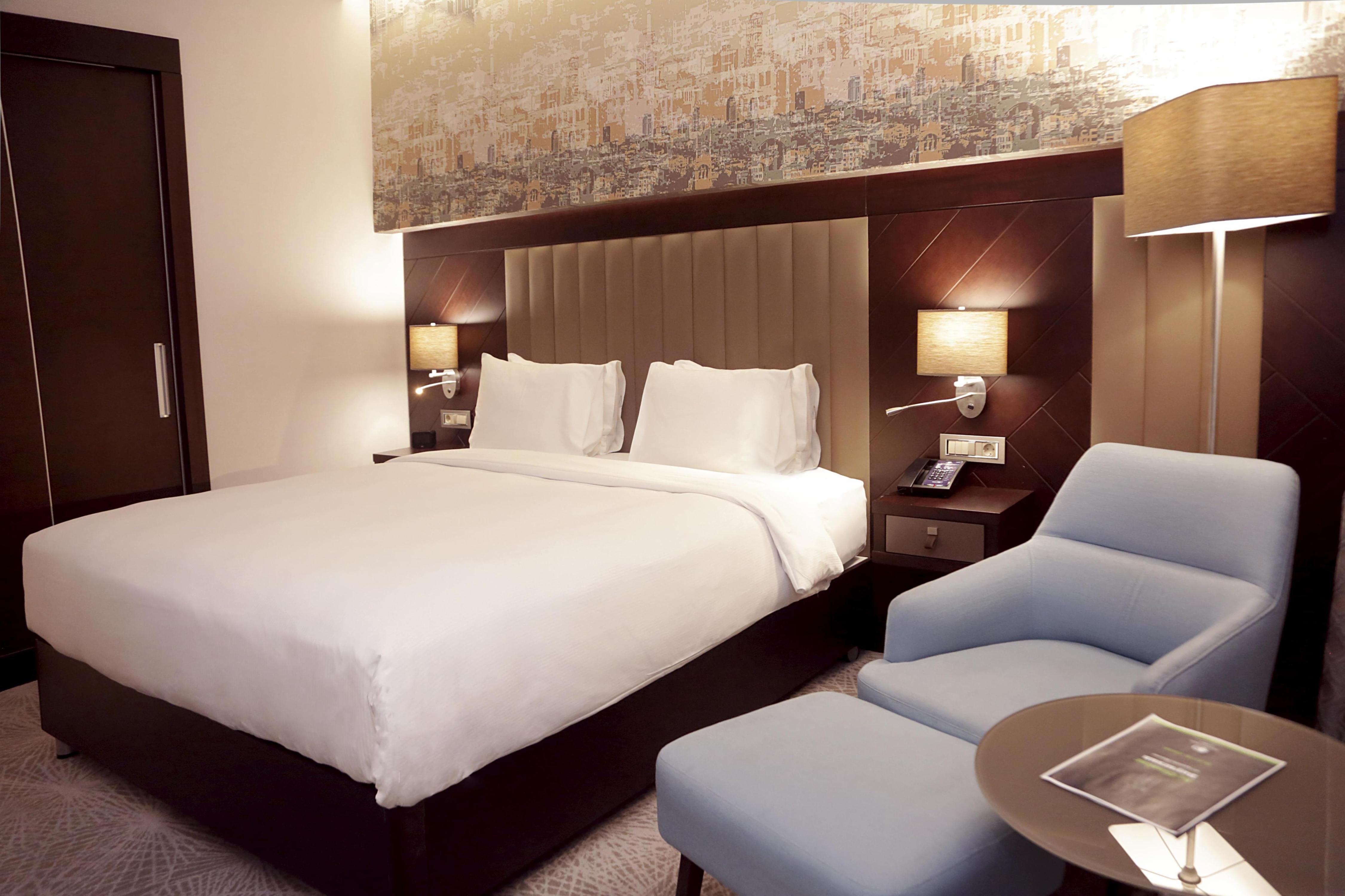 DoubleTree by Hilton Istanbul Umraniye Room Type - KING GUEST ROOM