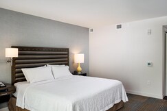Hampton Inn & Suites by Hilton Seattle/Northgate