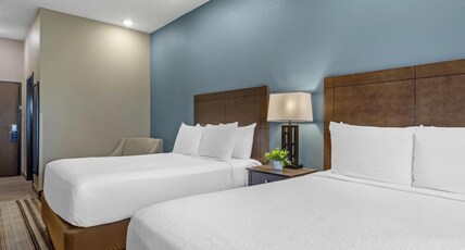 Best Western Plus Overland Inn Room Type - 2 Queen Beds, Non-Smoking, Microwave And Refrigerator, Full Breakfast
