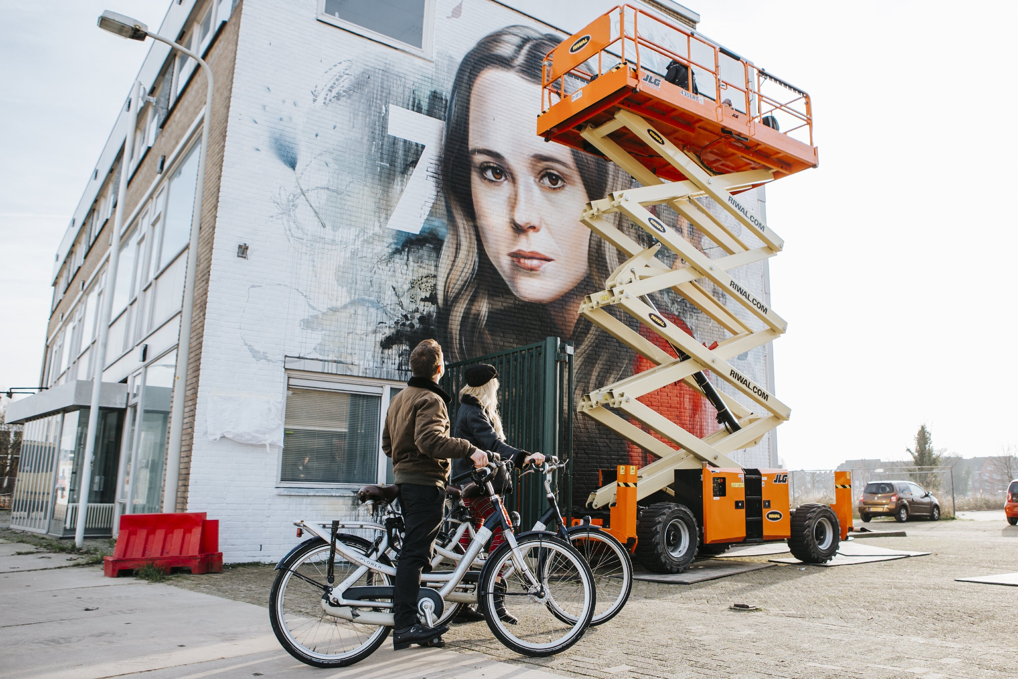The Hague Teleport Hotel - Tap to explore photos