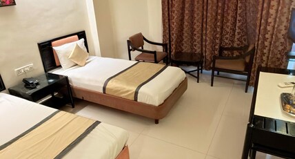 Hotel Garden Room Type - Deluxe Twin Room Hotel Garden Room Type - Deluxe Twin Room
