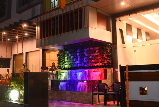 Hotel Nand Residency